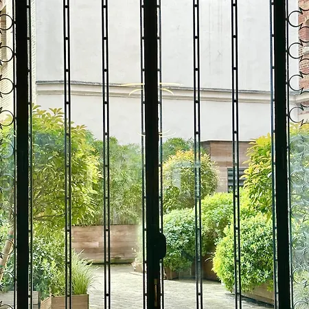 Lägenhet Luxury And Exclusive 130sqm Estate 4m Ceilings With Garden View Near Arc De Triomphe And Palais Des Congres