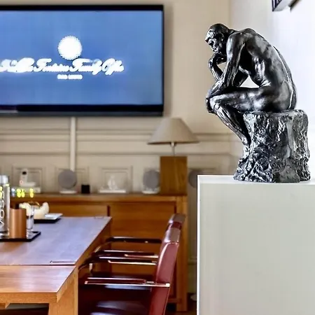 Luxury&exclusive 130sqm Estate 4m Ceilings With Garden View Near Arc De Triomphe&palais Des Congrès Appartamento