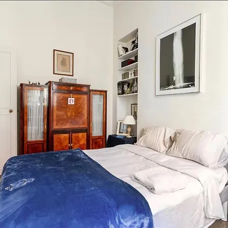 Luxury&exclusive 130sqm Estate 4m Ceilings With Garden View Near Arc De Triomphe&palais Des Congrès Parigi