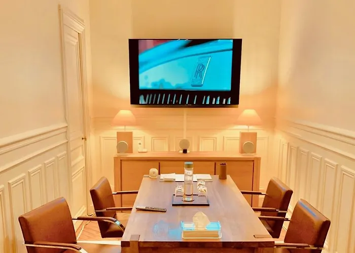 Luxury Arc De Triomphe 130sqm Apartment