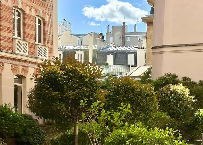 Luxury Arc De Triomphe 130sqm Paříž